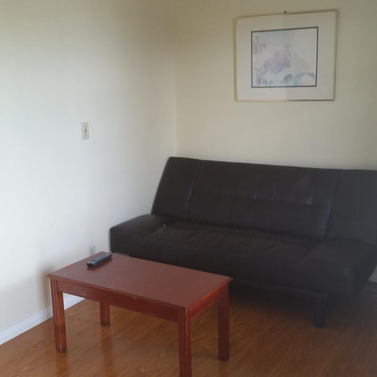 Days Inn By Wyndham Orange Anaheim Bagian luar foto
